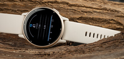 Garmin Vivoactive 5, Cream Gold/ Ivory, Silicone Band