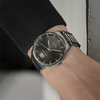 Mido Commander Automatic Big Date M021.626.33.061.00