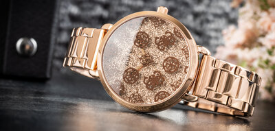 Guess Sugarplum GW0670L4