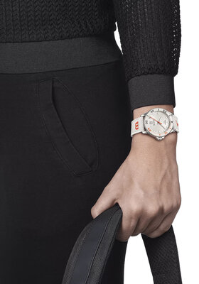 Tissot Seastar 1000 Wilson WNBA Quartz T120.410.17.011.00 (+ náhradný remienok)