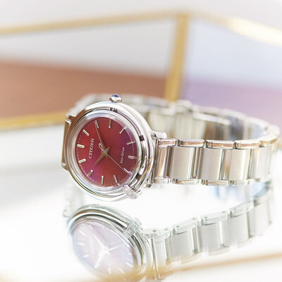 Citizen Elegant Eco-Drive EM1090-78X (+ náhradný remienok)