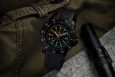 Luminox Land XL.8825.H.SET (+ náhradný remienok)