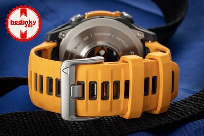 (SK) Garmin Fenix 8 AMOLED 47mm, Sapphire Titanium Graphite Spark Orange Band