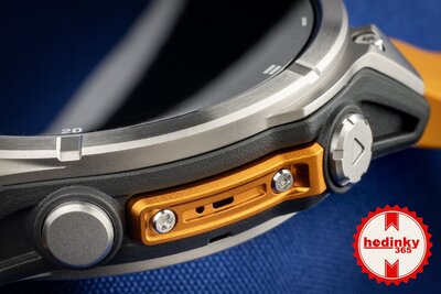 (SK) Garmin Fenix 8 AMOLED 47mm, Sapphire Titanium Graphite Spark Orange Band