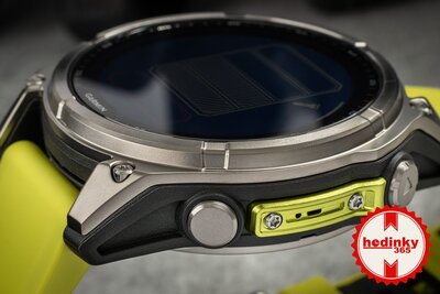 (SK) Garmin Fenix 8 Solar 47mm, Sapphire Graphite Titanium Yellow Band