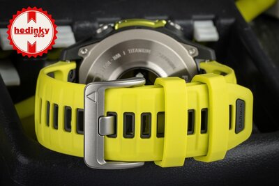 (SK) Garmin Fenix 8 Solar 47mm, Sapphire Graphite Titanium Yellow Band