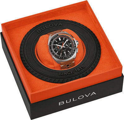 Bulova Classic Quartz Racer Chronograph 98B427