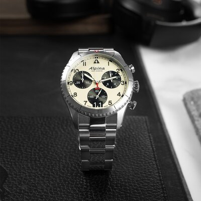 Alpina Startimer Pilot Quartz Chronograph Big Date AL-372WB4S26B