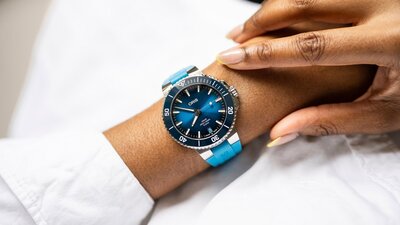 Oris Aquis Date Automatic 01 400 7790 4135-07 4 23 45EB