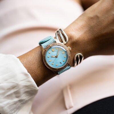 Oris Divers Sixty-Five Cotton Candy Automatic 01 733 7771 3155-07 3 19 02BRS