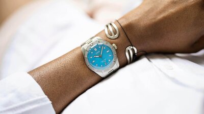 Oris Divers Sixty-Five Cotton Candy Automatic 01 733 7771 4055-07 8 19 18