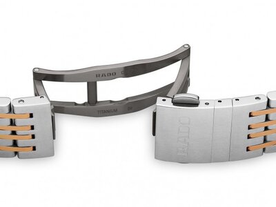 Rado Coupole Open Heart Automatic R22894163