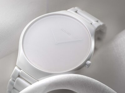 Rado True Thinline Stillness Quartz R27015012