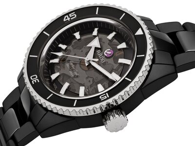 Rado Captain Cook High-Tech Ceramic Automatic R32127152
