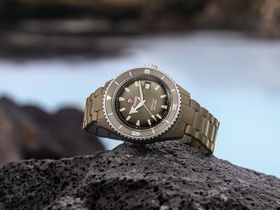 Rado Captain Cook High-Tech Ceramic Diver Automatic R32130312