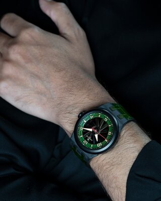 Perrelet Turbine Carbon Forest Green A4065/4