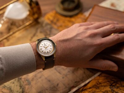 Rado Captain Cook Over-Pole R32193018 Limited Edition 1962 pcs (+ náhradný popruh a cestovné puzdro)