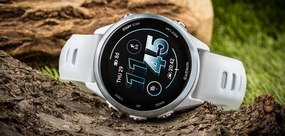 (SK) Garmin Forerunner 570 42mm, Cloud Blue, Whitestone