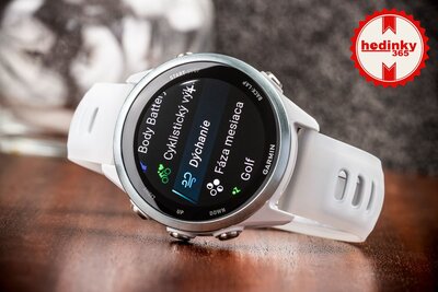 (SK) Garmin Forerunner 570 42mm, Cloud Blue, Whitestone