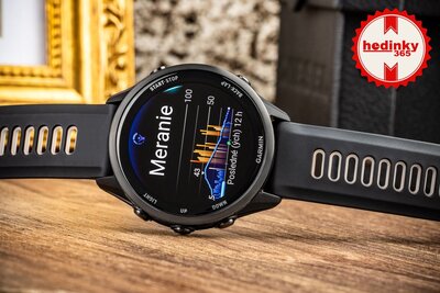 Garmin Forerunner 970 Carbon Grey DLC, Black