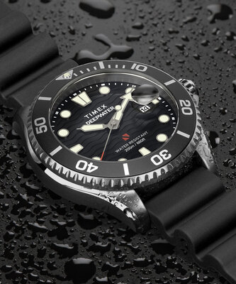 Timex Deepwater Meridian 200 Quartz TW2W81600UK