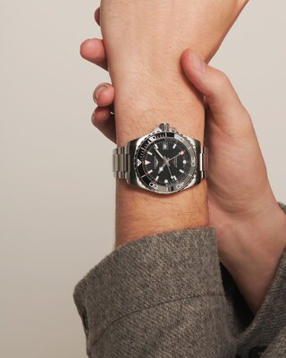 Longines Conquest HydroConquest Automatic GMT L3.790.4.56.6