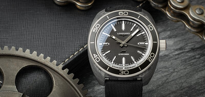 Longines Heritage Ultra-Chron Automatic Carbon Chronometr L2.839.4.52.2