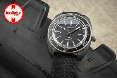 Longines Heritage Ultra-Chron Automatic Carbon Chronometr L2.839.4.52.2