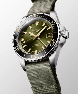 Longines Conquest HydroConquest Automatic GMT L3.790.4.06.2