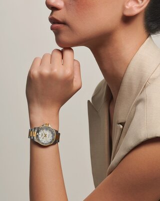 Longines Conquest HydroConquest Quartz L3.370.3.87.6