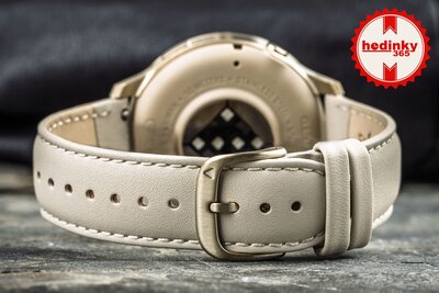(SK) Garmin Venu 4 41mm Lunar Gold / Light Sand, Leather Band (+ náhradný remienok)