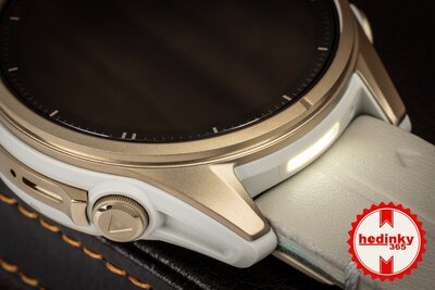 (SK) Garmin Fenix 8 AMOLED 43mm, Sapphire Soft Gold Stainless Steel Fog Gray Limestone Leather Band (Premium) (+ náhradný remienok)