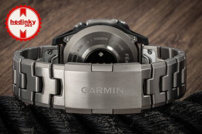 (SK) Garmin Fenix 8 AMOLED 47mm, Exclusive Titanium Graphite Titanium Band (Premium) (+ náhradný remienok)
