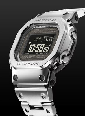 Casio G-Shock Original GMW-BZ5000D-1ER "Full Metal"