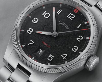 Oris ProPilot Automatic Date 01 733 7805 4164-07 8 20 04LC