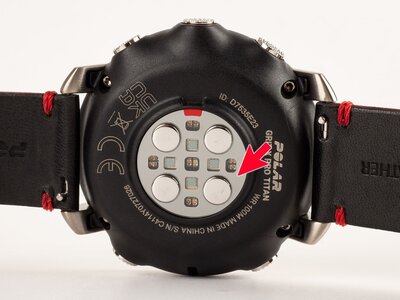 Polar Grit X Pro Titan sporttester, vel. M/L (II. Akosť)