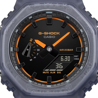 Casio G-Shock Original GA-2100K-2AER Carbon Core Guard