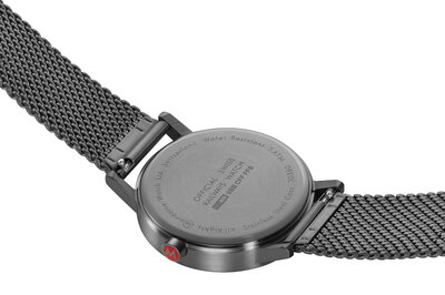 Mondaine Classic Quartz A660.30360.81SBM