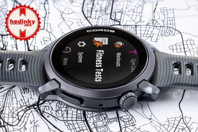 Coros Pace 4 Black Crystal / Silicone Band (rozbalené)