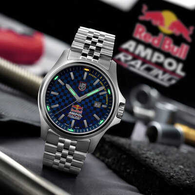 Luminox Land Atacama Field XL.2523.ARB.N Red Bull Ampol Racing Limited Edition 300pcs