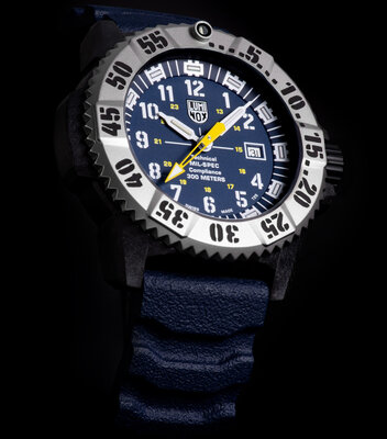 Luminox MIL-SPEC XL.3355.SET (+ náhradný remienok)