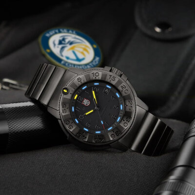 Luminox Navy SEAL Foundation 3200 Series XS.3228.NSF
