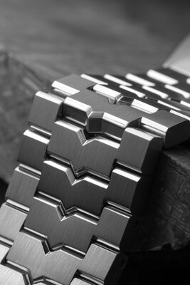 Prim Orlík 42 Meteorit Manufacture Automatic 95-110-557-00-1 Limited Edition 50pcs "Hvězdný prach"