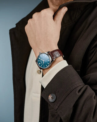 Frederique Constant Classics Index Small Seconds Automatic FC-530G3B6