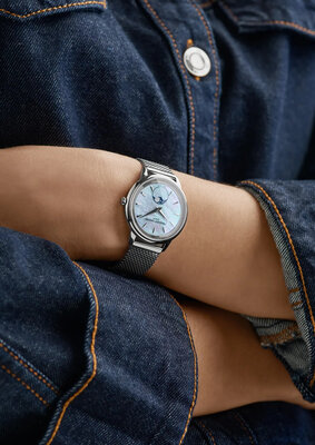 Frederique Constant Classics Moneta Quartz Moonphase Ladies FC-206MPLB2S6B
