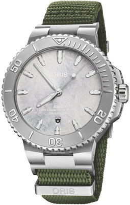 Oris Aquis Social Club Edition II Automatic Date 01 733 7789 4121-Set