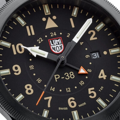 Luminox Air Pilot P-38 Lightning XA.9526