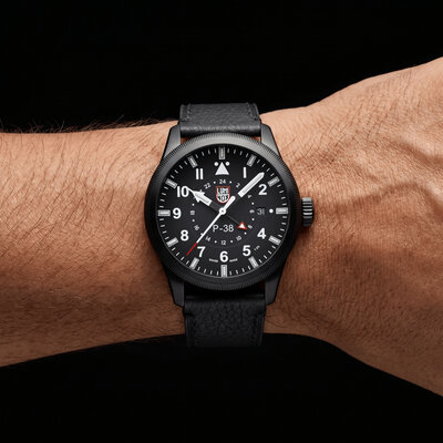 Luminox Air Pilot P-38 Lightning XA.9531