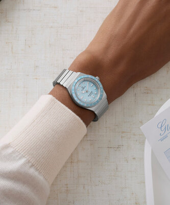 Timex Q Timex Q Mini TW2Y77300