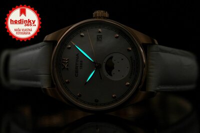 Certina DS-8 Lady Quartz COSC Chronometer Moon Phase C033.257.36.118.00